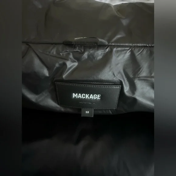 Kids Mackage vest,